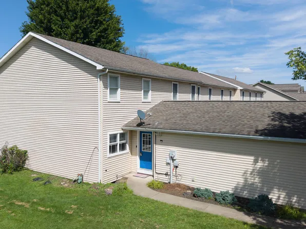 172 Ivy Ln, Danville, PA 17821