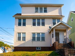 859 Chancellor Ave, Irvington, NJ 07111