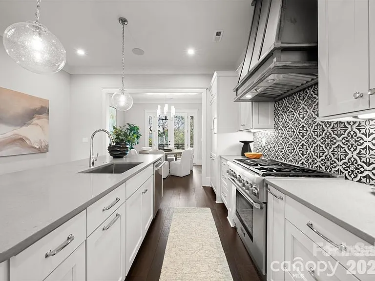 622 Mattie Rose Ln — Photo 15