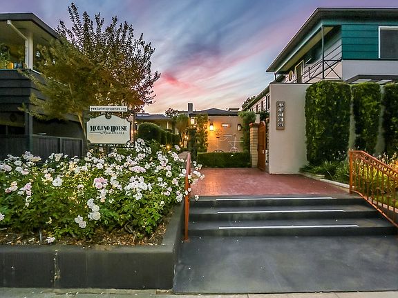 3rd image of 283 S El Molino Ave APT 11