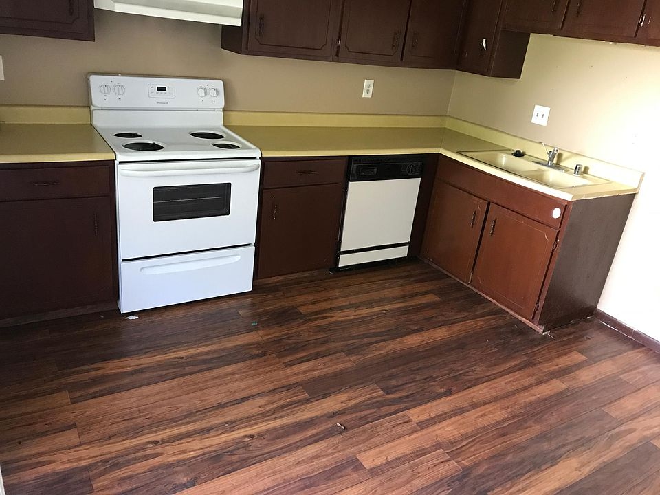 1st image of 4488 Trevor Cir APT 8