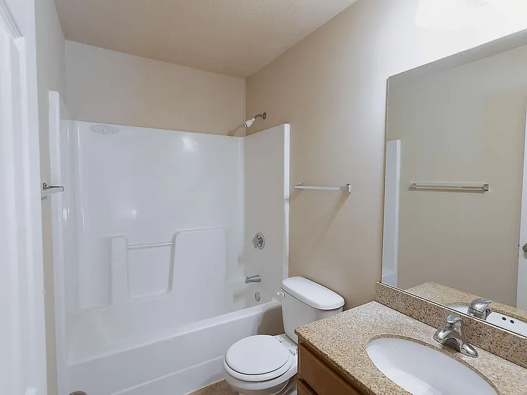 8815 Venice Ln — Photo 29