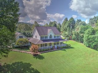 1523 Mountain View Ave, Big Stone Gap, VA 24219