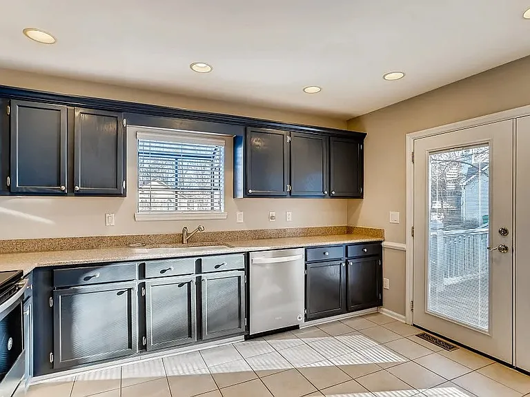 4150 Lake Mist Dr NW — Photo 12