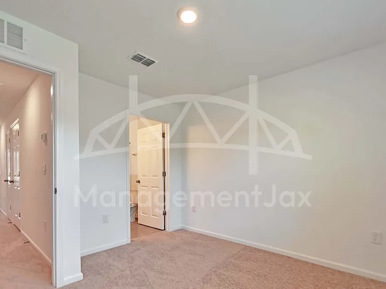 8356 Zenith Cir #1 — Photo 15