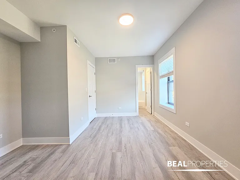 1133-1139 Oak Ave — Photo 25