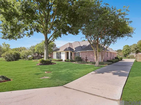 15457 Therese Ct, Prairieville, LA 70769