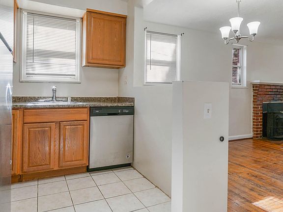 5th image of 2819 Bisvey Dr