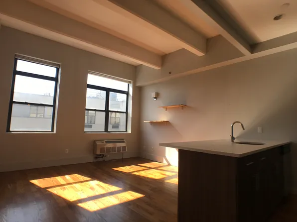 566 Dekalb Avenue image 1 of 19