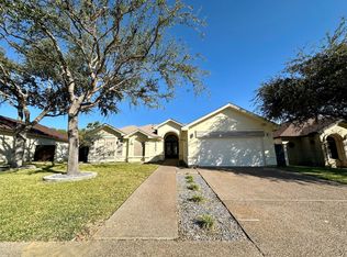 6505 Shark Bay Rd, Laredo, TX 78041