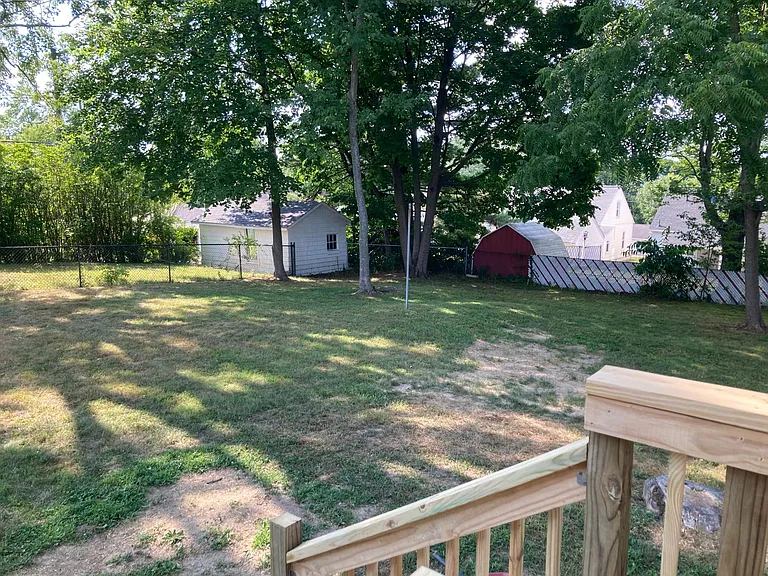 49 Saratoga Ave — Photo 7