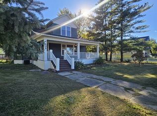 205 W North St, Leland, IL 60531