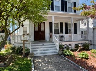 116 Henry St, Greenwich, CT 06830