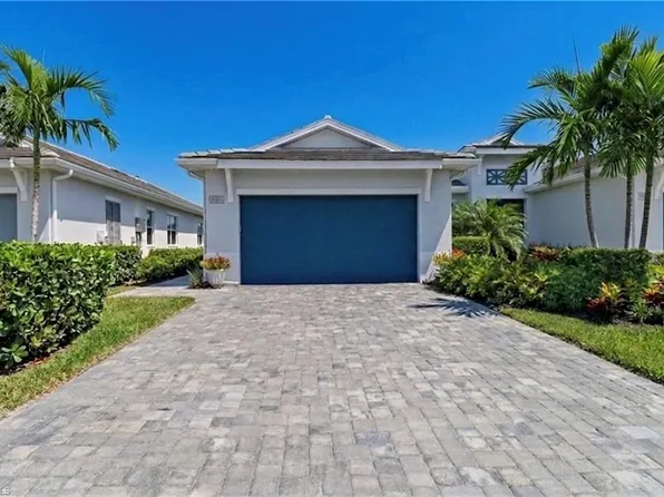 8966 Saint Lucia DR, NAPLES, FL 34114