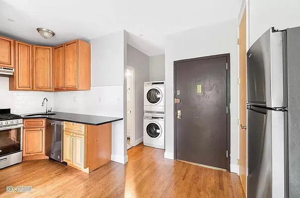 Rented by Corcoran | media 12