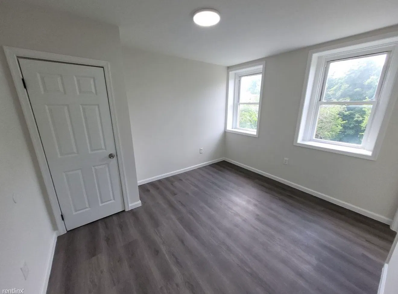 1 bed, $899 — Photo 4