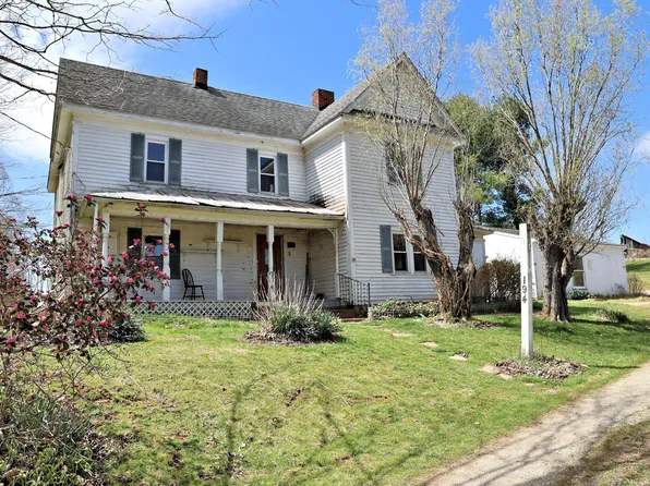 194 High Hopes Ln NW, Riner, VA 24149