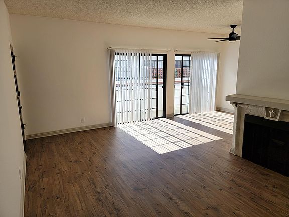 3rd image of 3751 S Canfield Ave APT 202