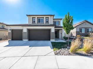 14115 Glowing Amber Ct, Reno, NV 89511