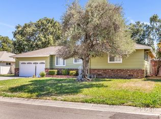 3045 Stanton Cir, Carmichael, CA 95608