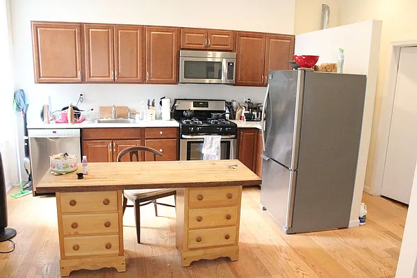 Rented by True Real Estate Group | media 1