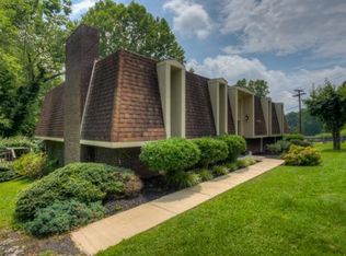 1469 Ridgecrest Ave, Kingsport, TN 37660