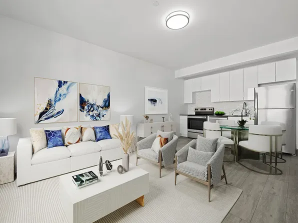 2010 Ocean Avenue image 2 of 7