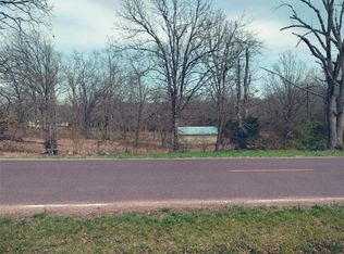 386 Savannah Dr, Sullivan, MO 63080