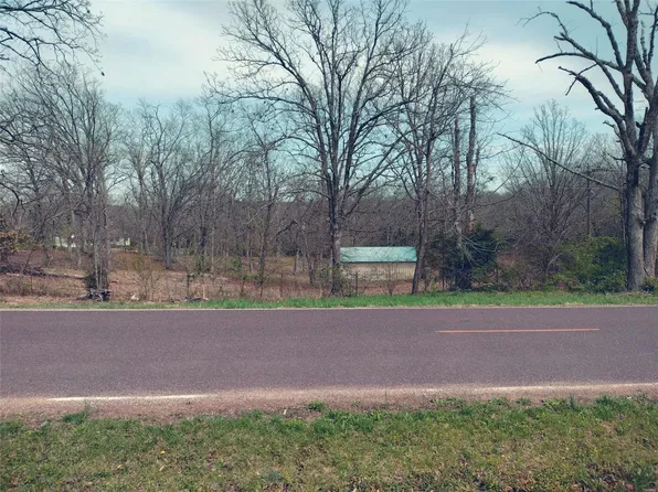 386 Savannah Dr, Sullivan, MO 63080