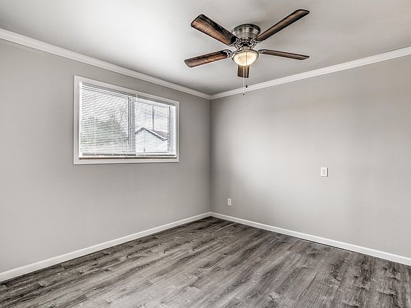 3rd image of 3398 High Ridge Blvd #10889429