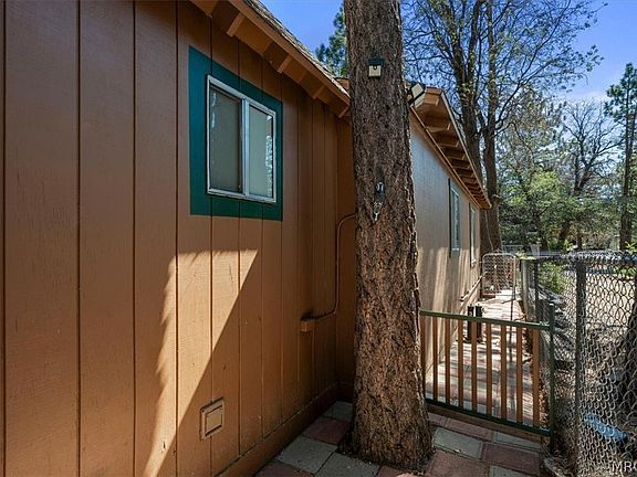 5th image of 396 Holmes Ln
