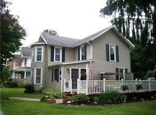 40 Clifton St, Manchester, NY 14504
