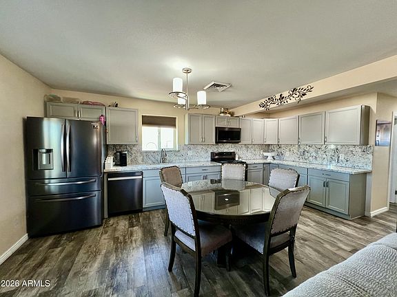 4th image of 662 N IRONWOOD Drive