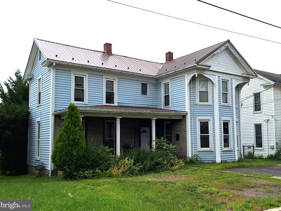 108 Wood St, Frostburg, MD 21532