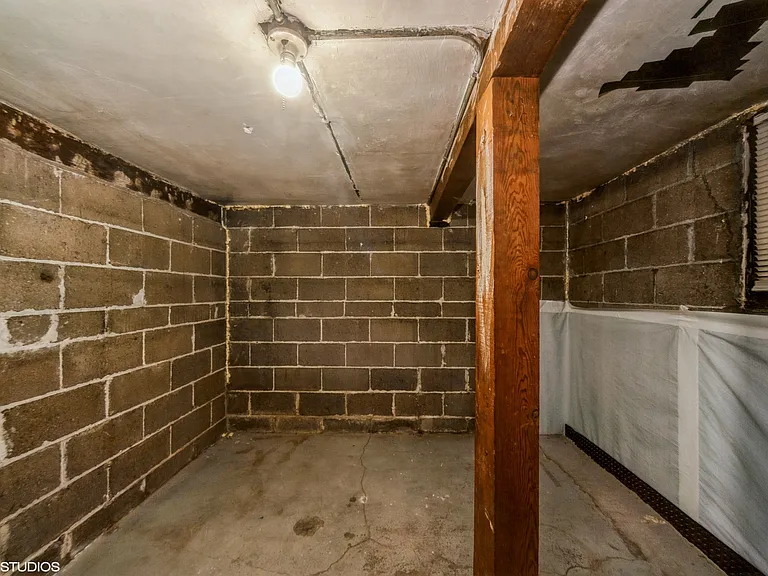 848 Lee St — Photo 15