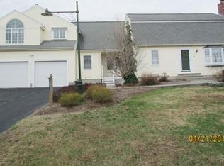 3 Kate Dr, Franklin, MA 02038