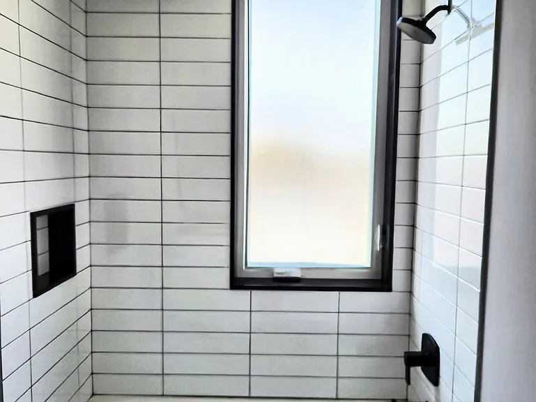 1915 H St NE #3 — Photo 8