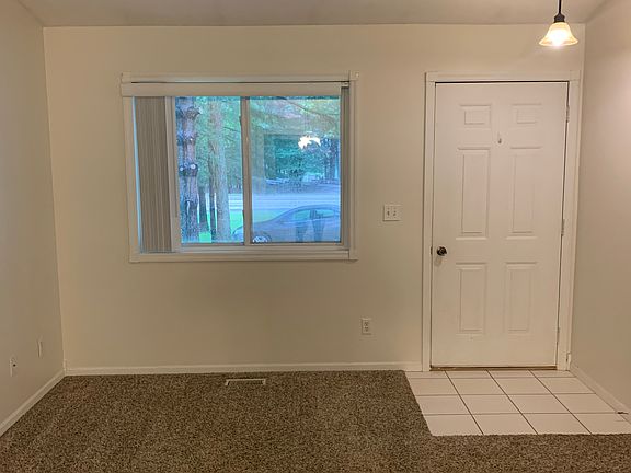 3rd image of 7231 48th Ave