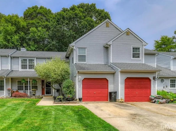 554 One Mile Rd S, East Windsor, NJ 08520