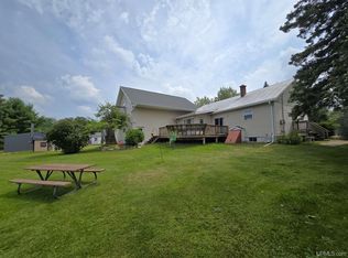 105 Dalton Rd, Skandia, MI 49885