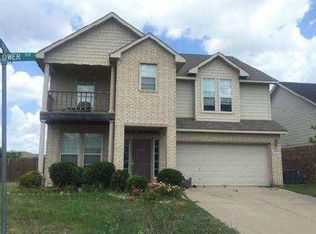 1664 Wildflower Dr, Waxahachie, TX 75165