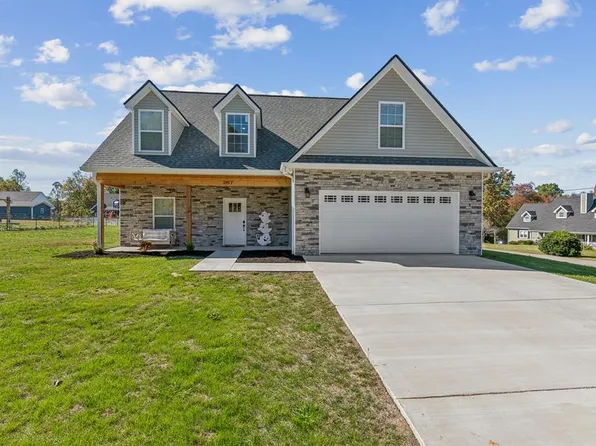 267 Kendallwood Dr, Gainesboro, TN 38562
