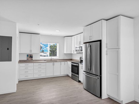 5th image of 10877 Overseas Hwy APT 16