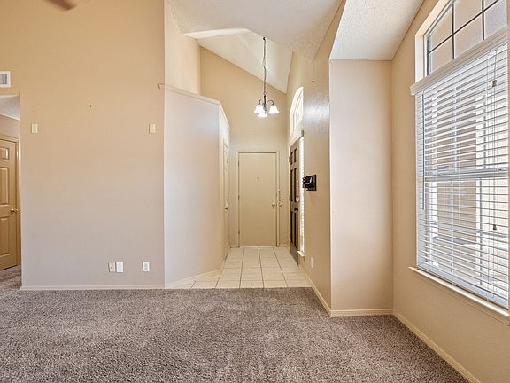 5th image of 3005 Tierra Salada Dr
