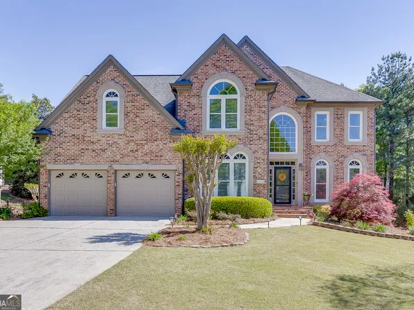1315 Chattahoochee Run Dr, Suwanee, GA 30024