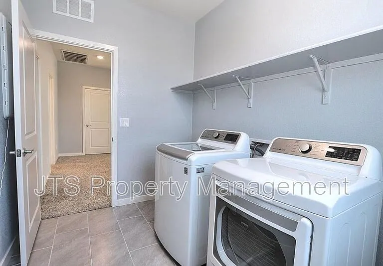2683 Alcove Way — Photo 30
