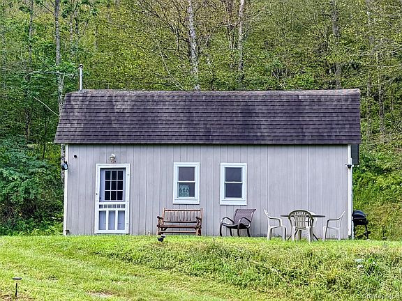 2nd image of 494 Doyle Road