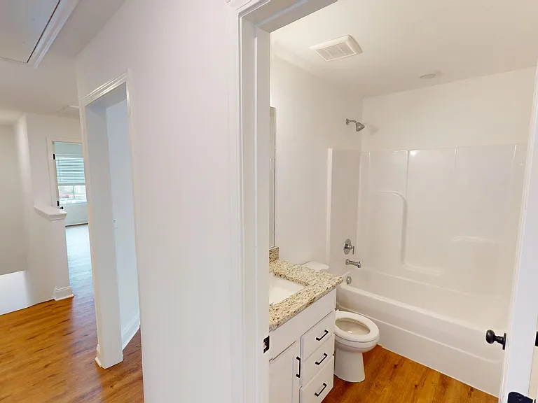 852 Levitan Dr — Photo 17