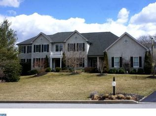 255 Weatherhill Dr, West Chester, PA 19382