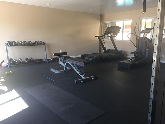 2nd image of 3220 Altura Ave APT 235